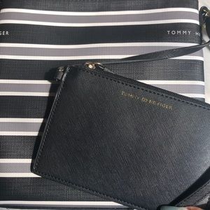 Tommy H. Purse/Wallet
